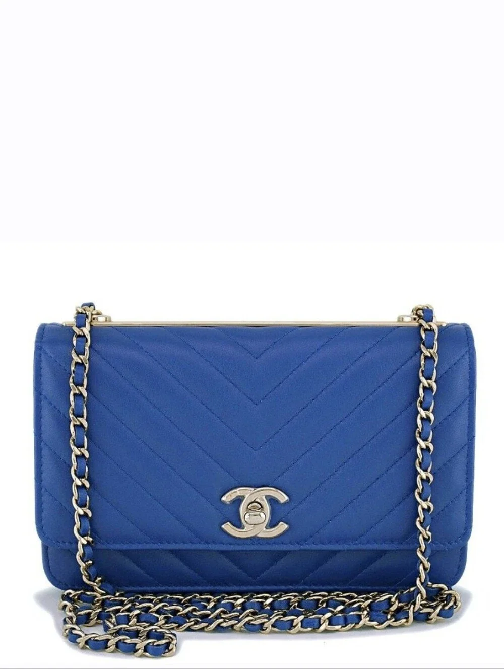 Like NEW!!! RARE! Chanel Blue Chevron Trendy CC WOC Flap Bag GHW W/Receipt & COA